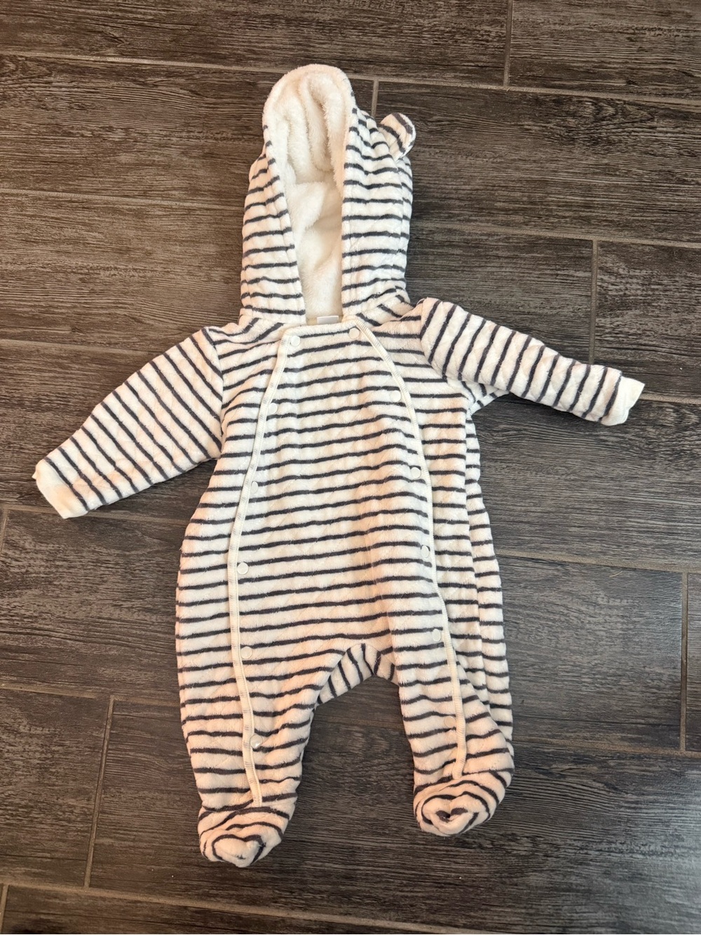 Size 3 months Nordstrom baby bunting